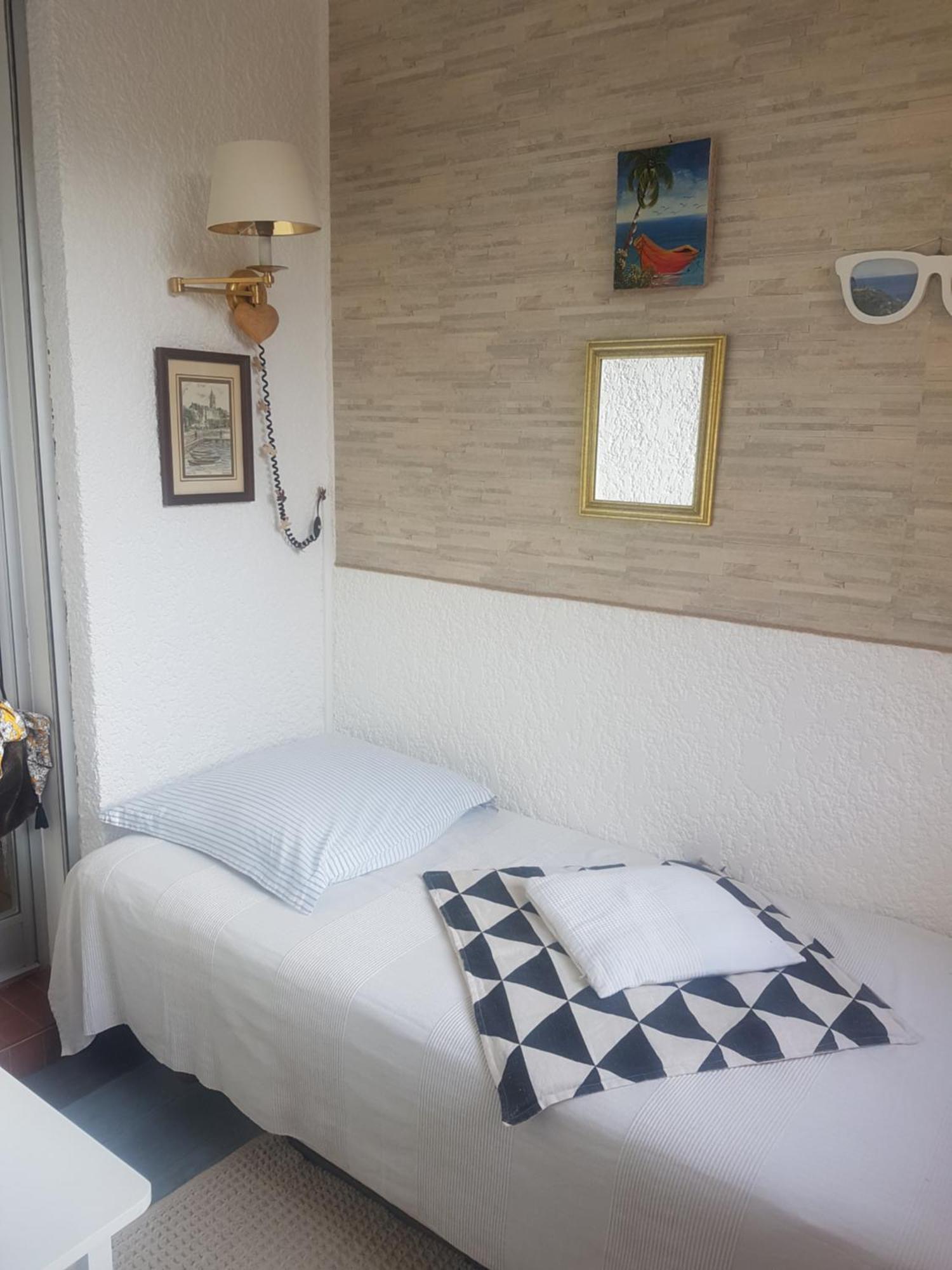 Plein Soleil Apartment ซานารี-ซูร์-แมร์ ภายนอก รูปภาพ